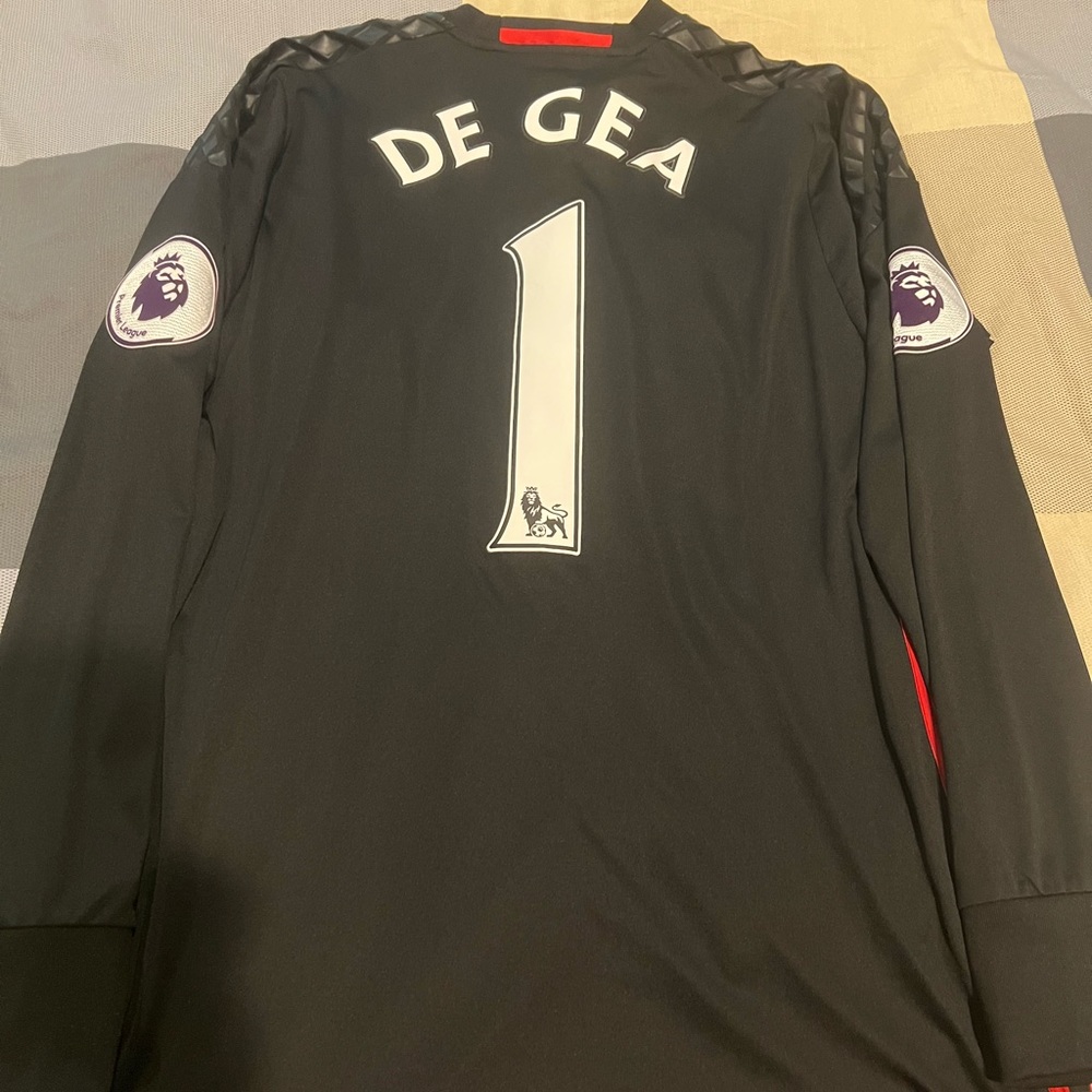 Manchester United goalkeeper jersey David DeGea adidas M
